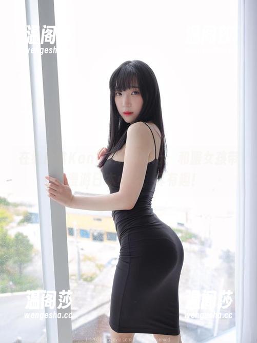 Kang Inkyung 在线欣赏Kang Inkyung:和服女孩带你漫游日本小径,真有趣!